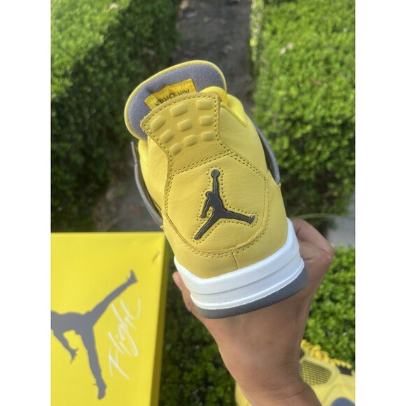 Size 8.5 - Jordan 4 Retro Mid Lightning main image 12